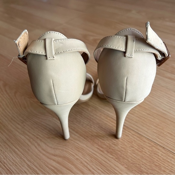 Anne Michelle Nude Strap Stiletto Heels Women’s 7/37 - Picture 4 of 12